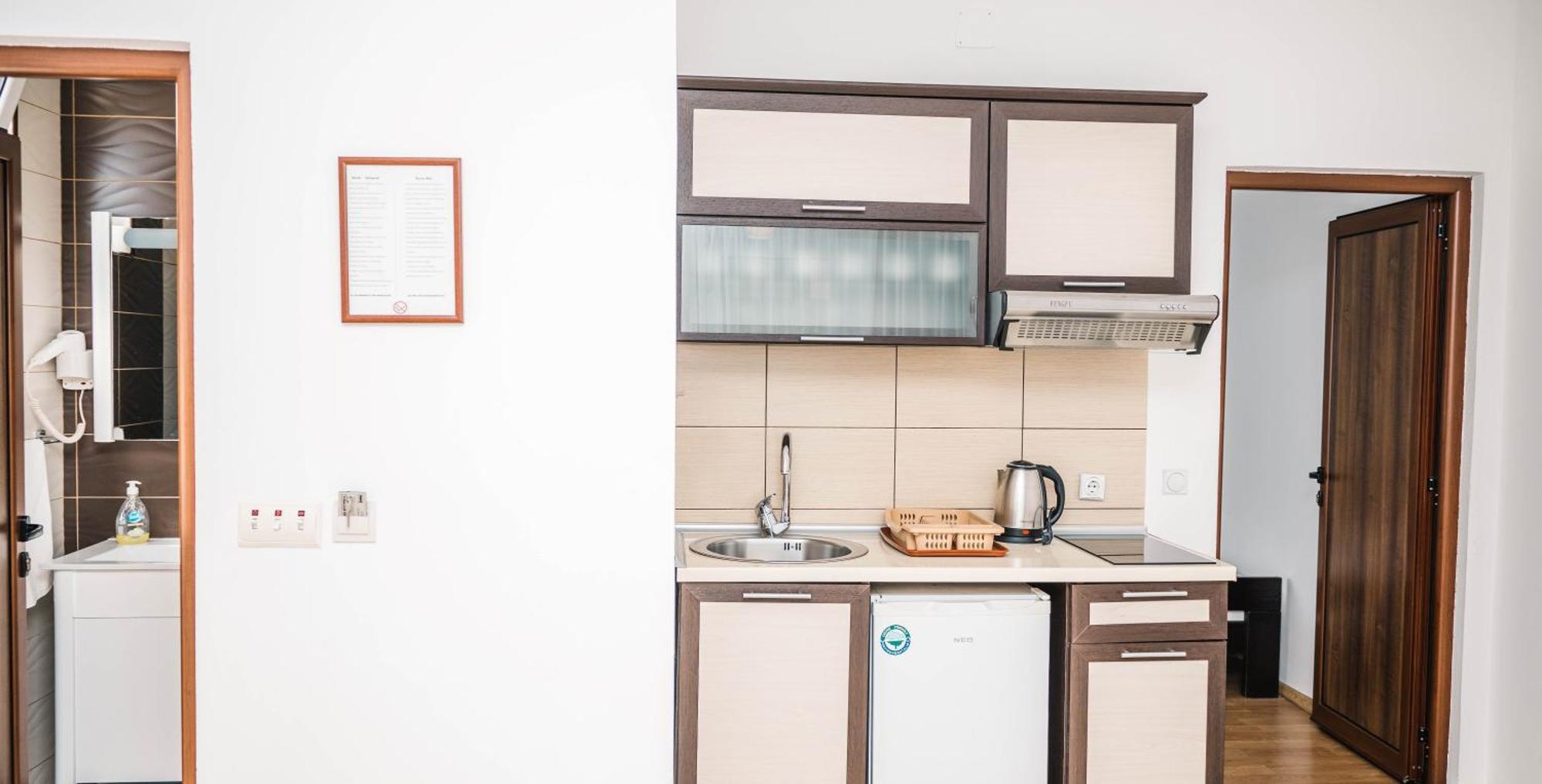 Apartments Antique Ulcinj Rom bilde
